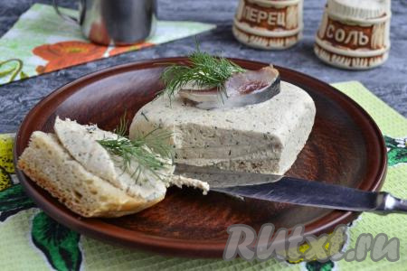 Селедочное масло с плавленным сыром