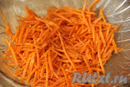 Морковка обмякнет и замаринуется. 