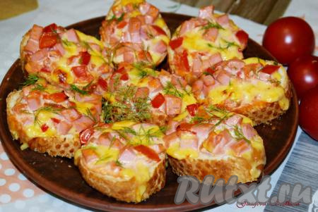 Бутерброды "Мини-пицца" в духовке