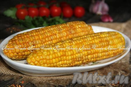 Кукуруза со сливочным маслом в фольге в духовке
