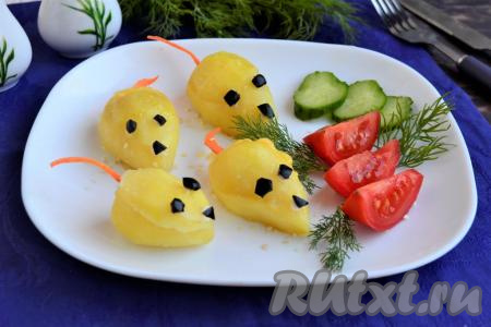 Картошка, запечённая с сыром в мультиварке "Мышки"