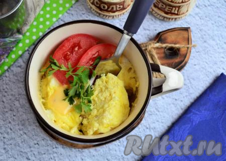 Омлет с сыром в микроволновке