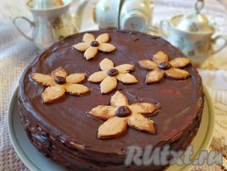 Рецепт "Медовика" со сметанным кремом в домашних условиях