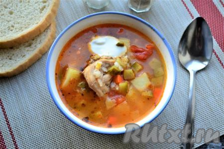 Рассольник с рисом в мультиварке