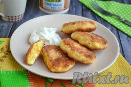 Рецепт сырников из творога с морковью