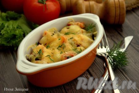 Куриная печень с помидорами и сыром в духовке