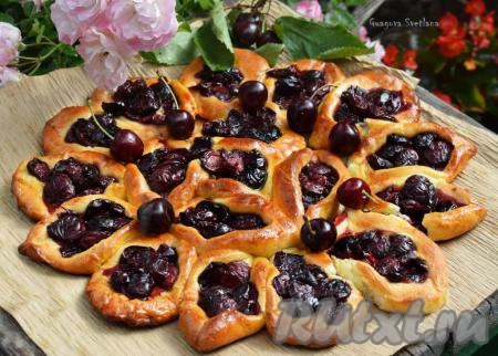 Пирог с черешней