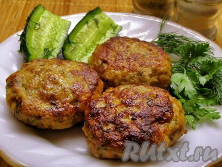 Котлеты из фарша с морковью и луком