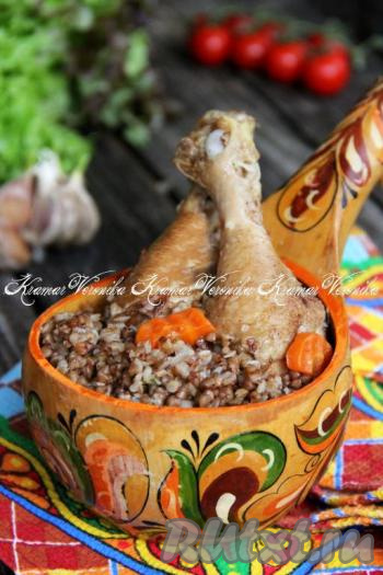 Куриные ножки с гречкой в мультиварке