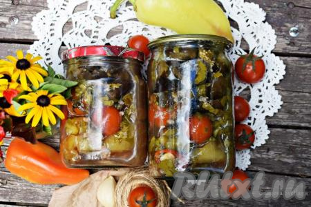 Жареные баклажаны и перцы с помидорами на зиму