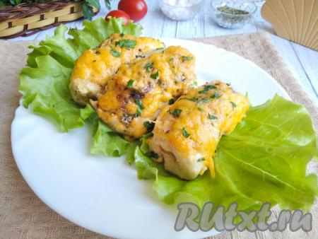 Рулетики из куриного филе с сыром в духовке