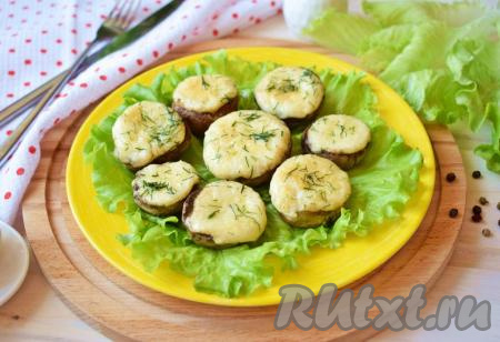 Шампиньоны с сыром и майонезом в духовке