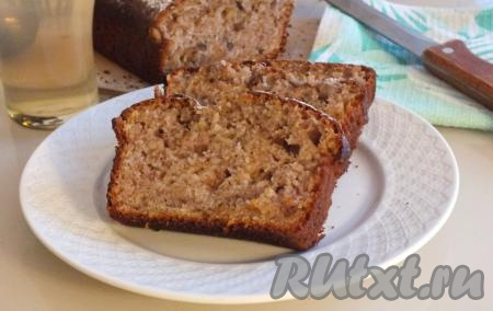 Банановый кекс с грецкими орехами