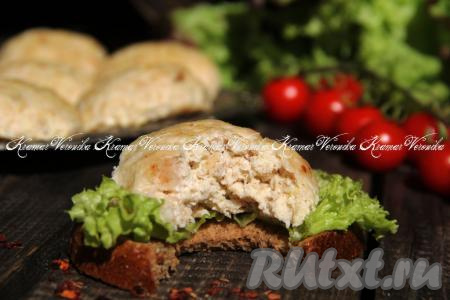 Куриные котлеты с капустой в духовке
