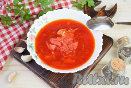 Борщ из свинины и свежей капусты