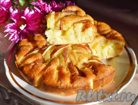 Пирог с яблоками на молоке в духовке