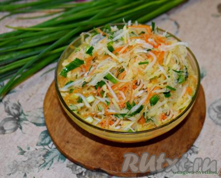 Салат из дайкона с яблоком и морковью 