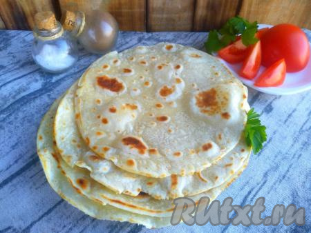 Лепёшки из рисовой муки на сковороде