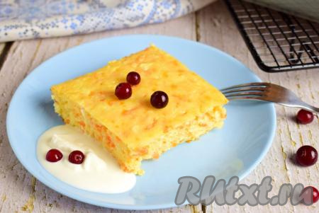 Творожная запеканка с морковью и манкой в духовке