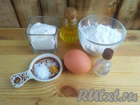 Все продукты перед приготовлением блинов должны быть комнатной температуры.