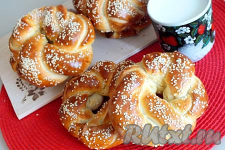 Турецкие булочки с кунжутом