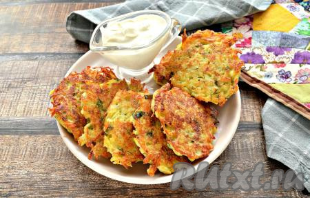 Картофельные драники с сыром на сковороде