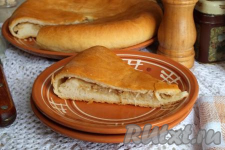 Постный дрожжевой пирог с капустой