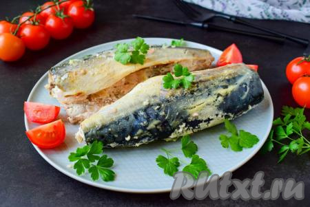 Скумбрия в сметане в фольге в духовке 