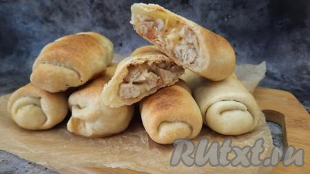 Пирожки с курицей и сыром