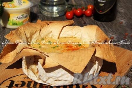 Пирог из лаваша с курицей и сыром
