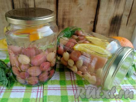 Компот из крыжовника с апельсином, лимоном и мятой на зиму