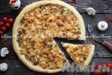 Пицца "Жульен" с курицей и грибами