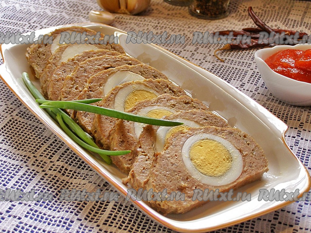 Праздничный рулет из фарша