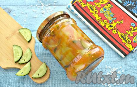 Лечо из болгарского перца с огурцами и томатной пастой на зиму