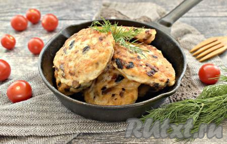 Куриные котлеты с шампиньонами