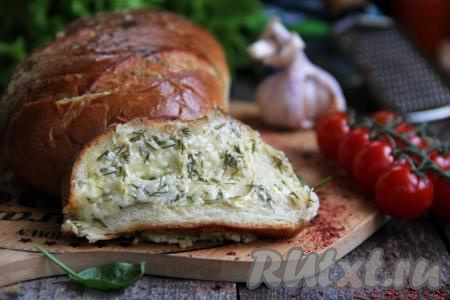 Кусочки батона с сочной начинкой получаются и сытными, и очень вкусными, попробуйте!