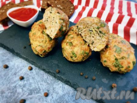 Котлеты из фарша с картошкой в духовке