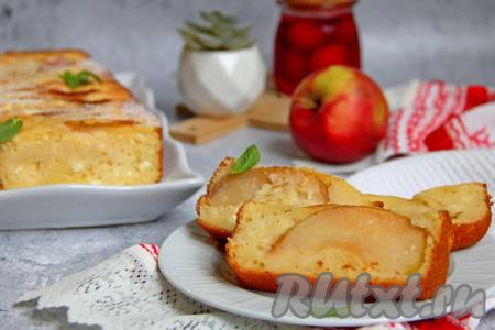 Кекс с творогом и яблоками