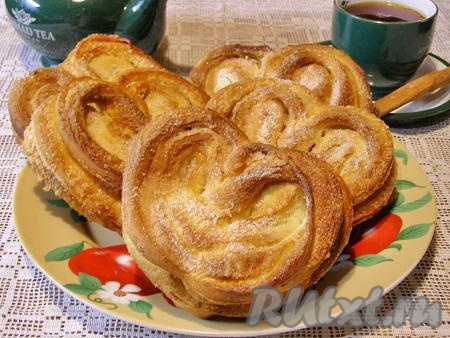 Плюшки с сахаром и корицей из дрожжевого теста