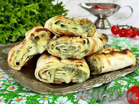 Лаваш с сыром на решётке на мангале