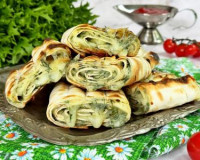 Лаваш с сыром на решётке на мангале