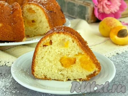 Кекс с абрикосами на кефире