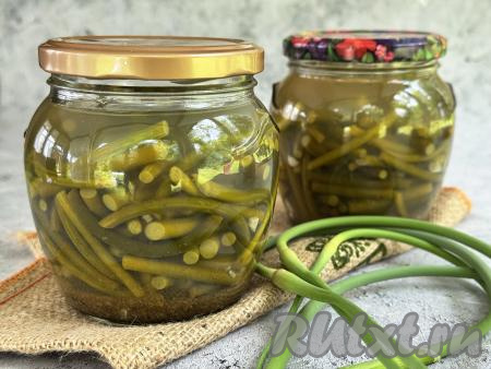 Чесночные стрелки по-корейски на зиму