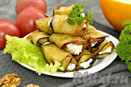 Рулетики из баклажанов с творогом и грецкими орехами