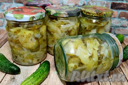Затем можно убирать салат, приготовленный из огурцов с укропом и луком, на хранение в кладовку, погреб или любое прохладное место. Зимой эта вкусная заготовка станет замечательным дополнением ко многим блюдам!