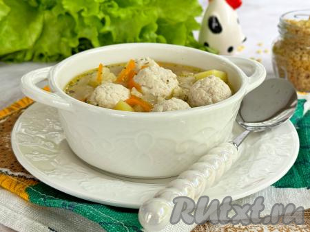 Суп с куриными фрикадельками в мультиварке