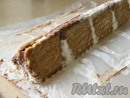 Готовый домик освободить от целлофана.