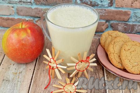 Смузи из яблока и кефира