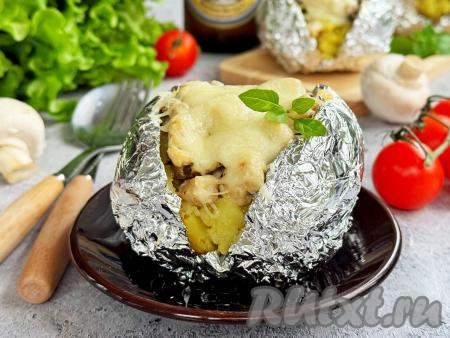 Крошка-картошка с курицей и грибами