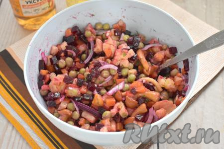 Пробуем на вкус, если нужно, подсаливаем.